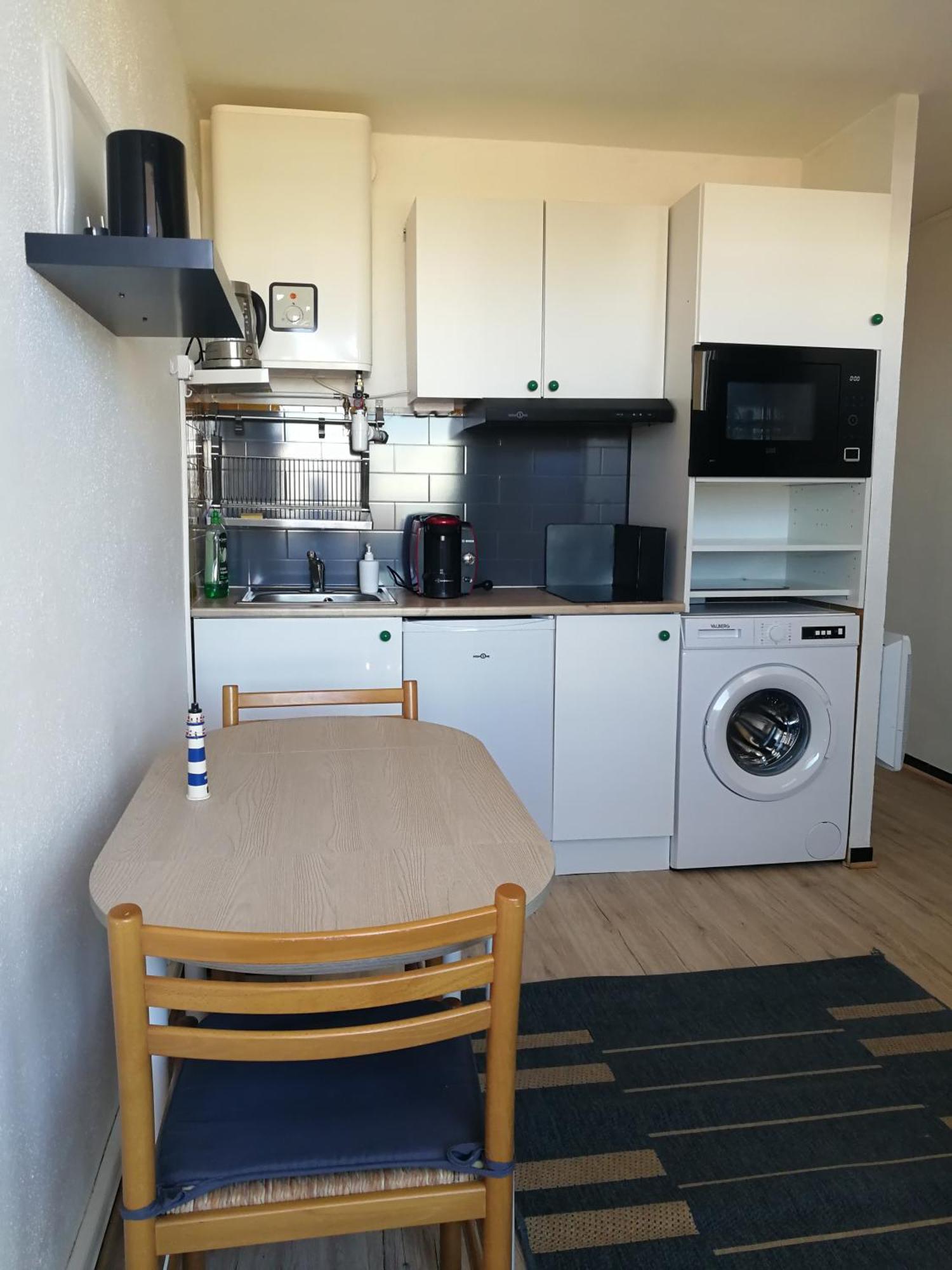 Agreable Studio 50M De La Plage Canet-en-Roussillon Buitenkant foto